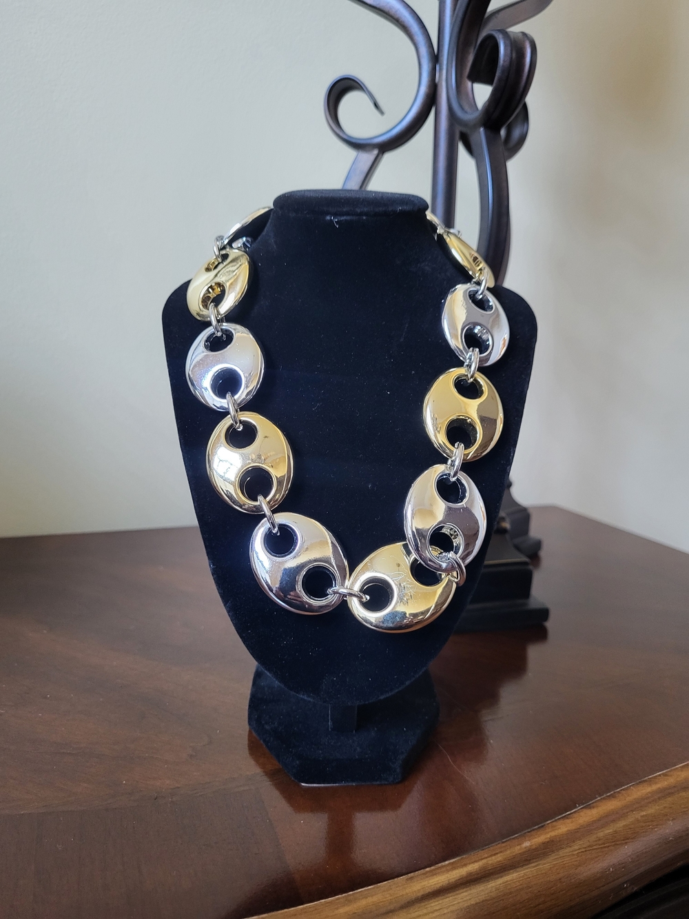 Gold-Tone Circular Link Necklace - Women Jewelry